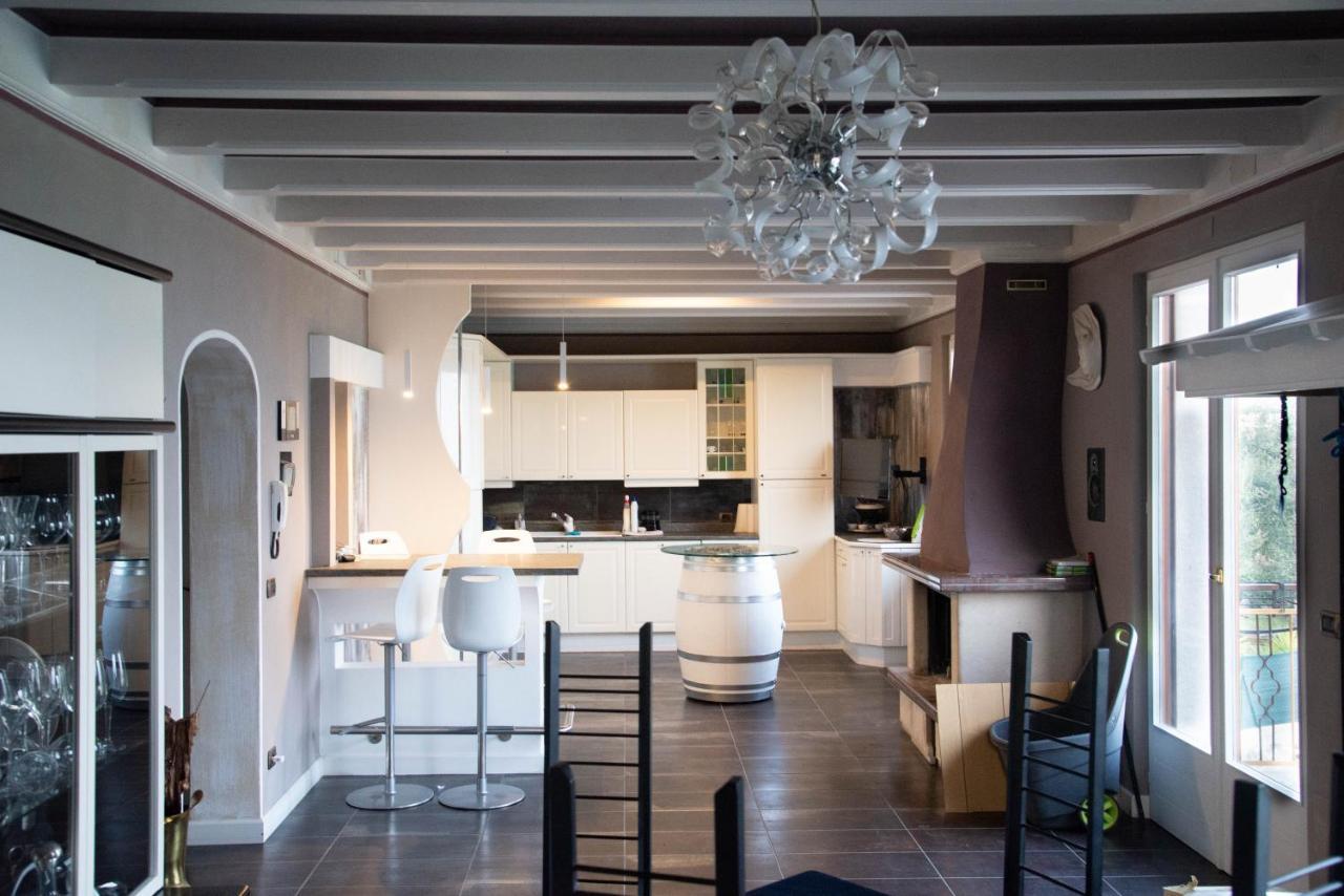 Guesthouse "Villa Tamas" Limone sul Garda Luaran gambar