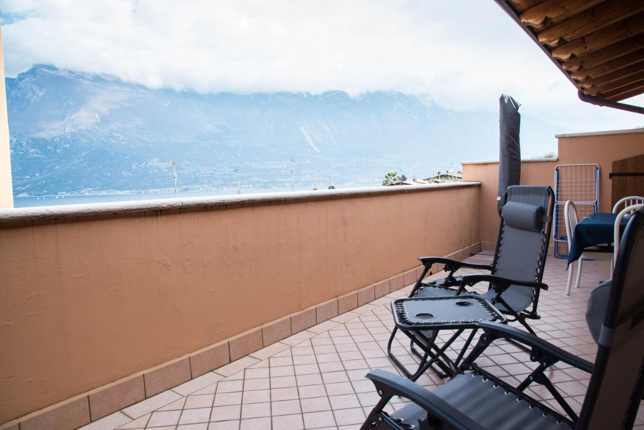 Guesthouse "Villa Tamas" Limone sul Garda Luaran gambar