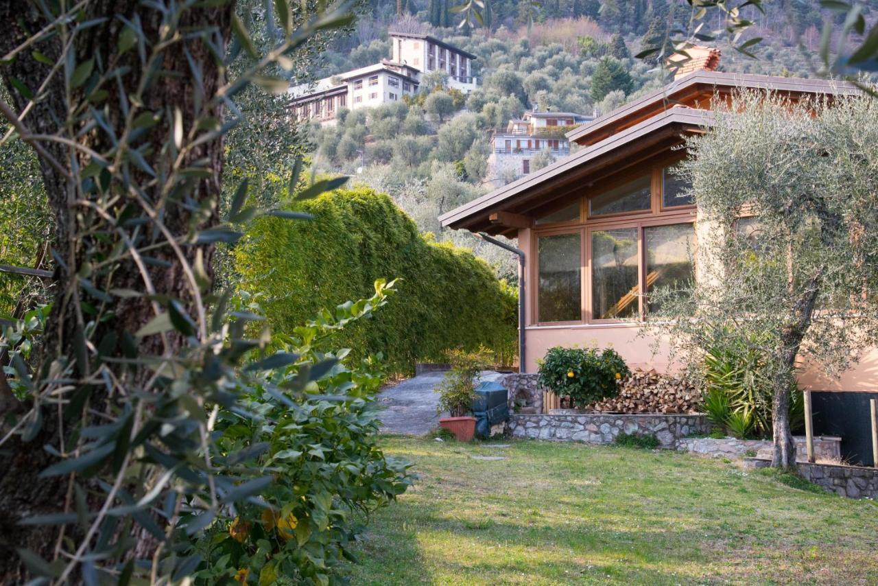 Guesthouse "Villa Tamas" Limone sul Garda Luaran gambar